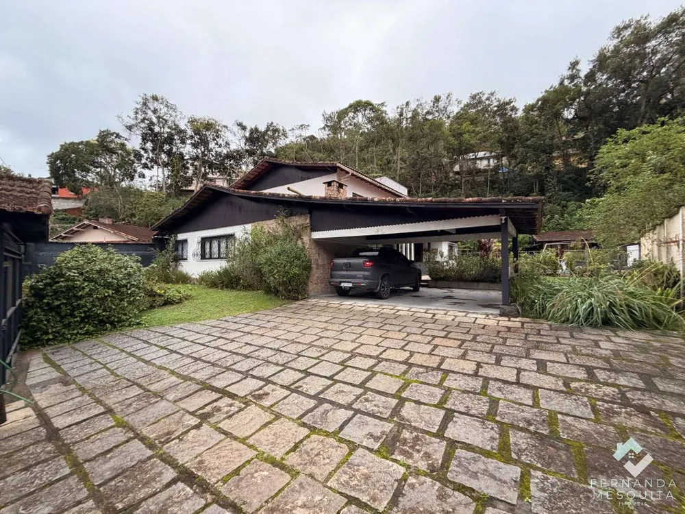 Casa, 5 quartos, 300 m² - Foto 1