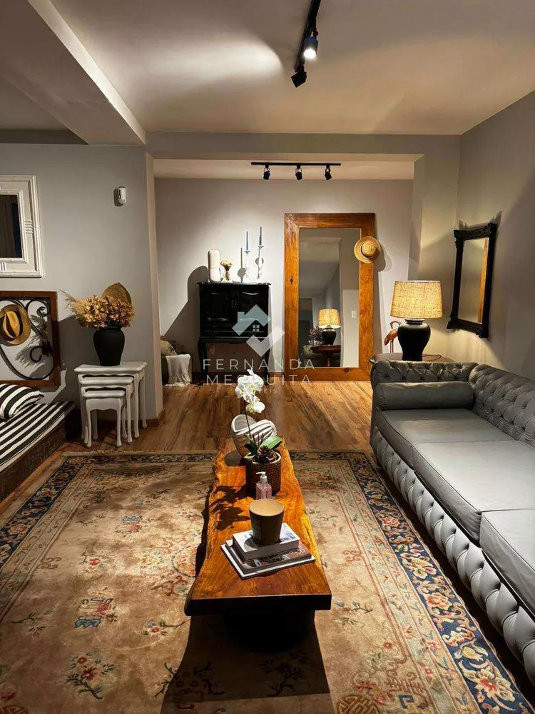 Casa, 4 quartos, 270 m² - Foto 28