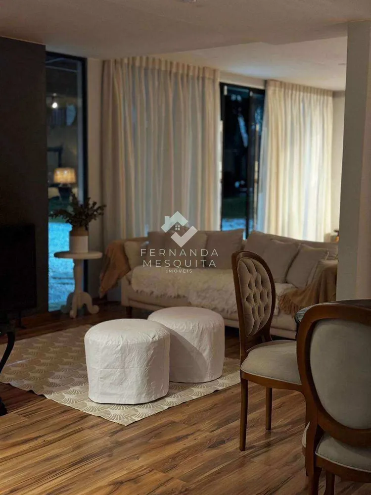 Casa, 4 quartos, 270 m² - Foto 35