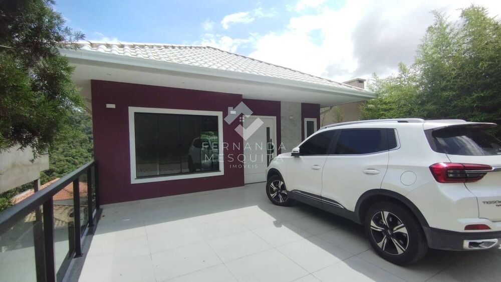 Casa de Condomínio à venda com 3 quartos, 150m² - Foto 1