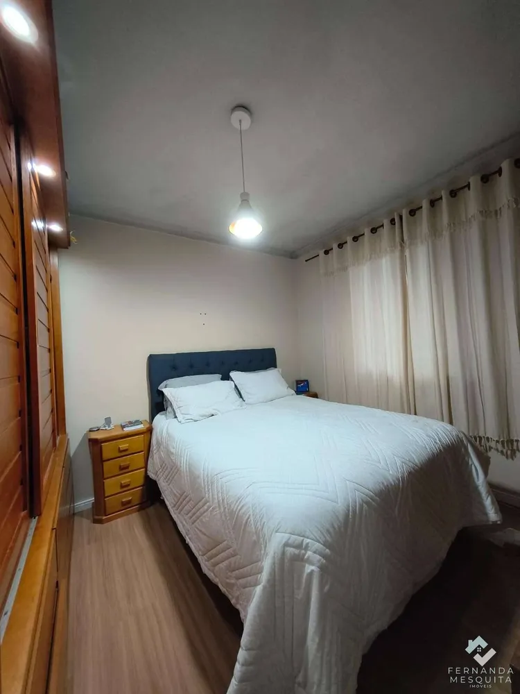 Casa, 6 quartos, 223 m² - Foto 4