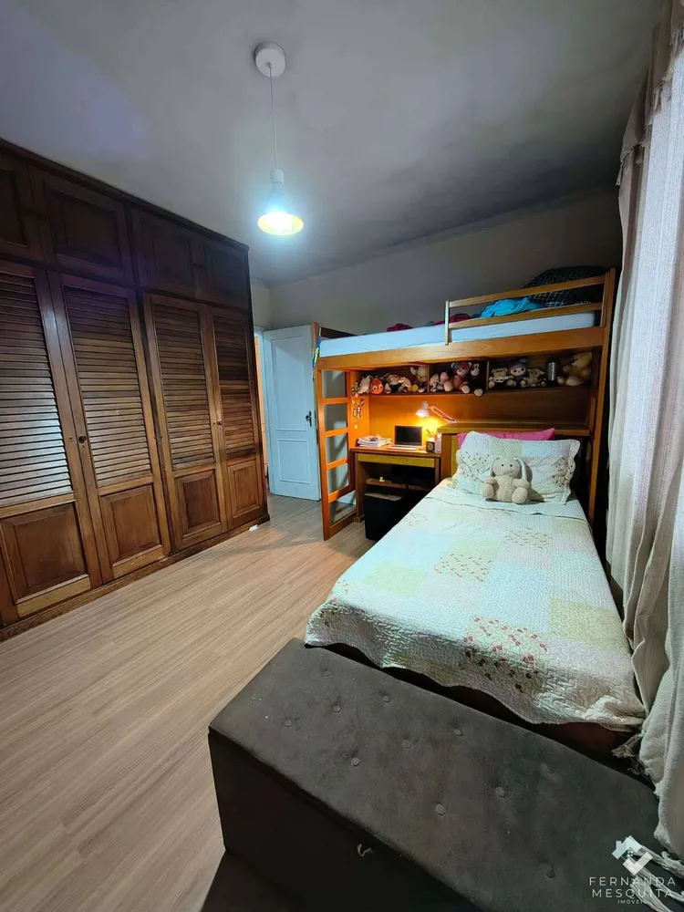 Casa, 6 quartos, 223 m² - Foto 6