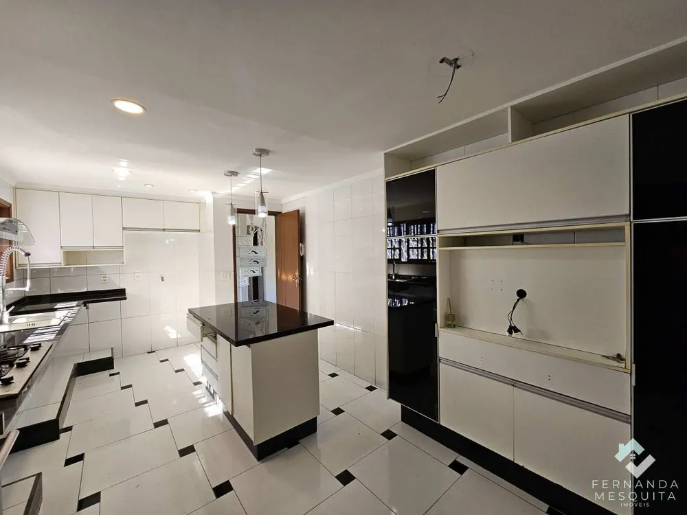 Casa, 3 quartos, 209 m² - Foto 27