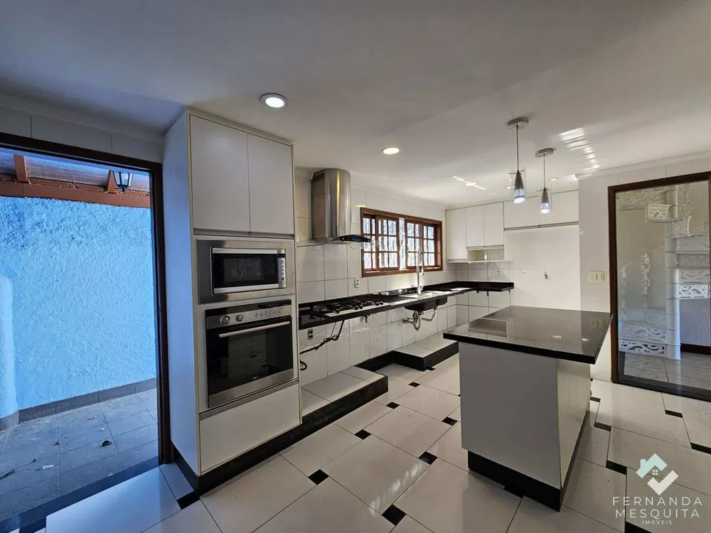 Casa, 3 quartos, 209 m² - Foto 33