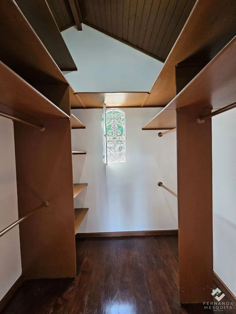 Casa, 3 quartos, 209 m² - Foto 35