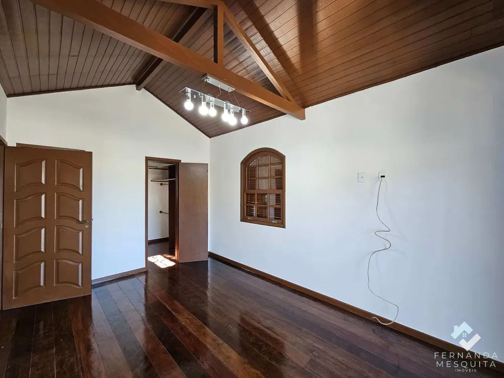 Casa, 3 quartos, 209 m² - Foto 26