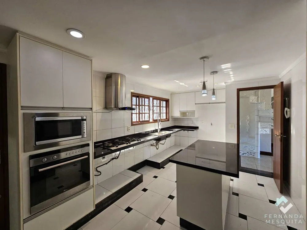 Casa, 3 quartos, 209 m² - Foto 30