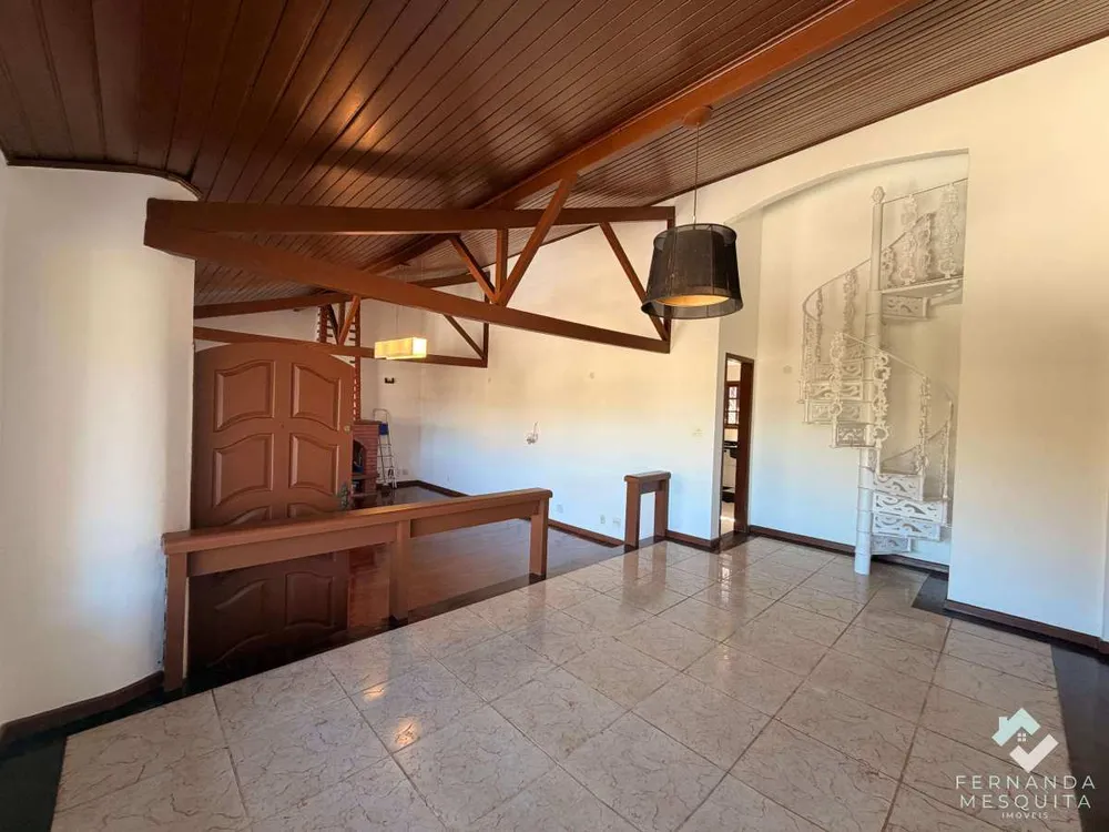 Casa, 3 quartos, 209 m² - Foto 4