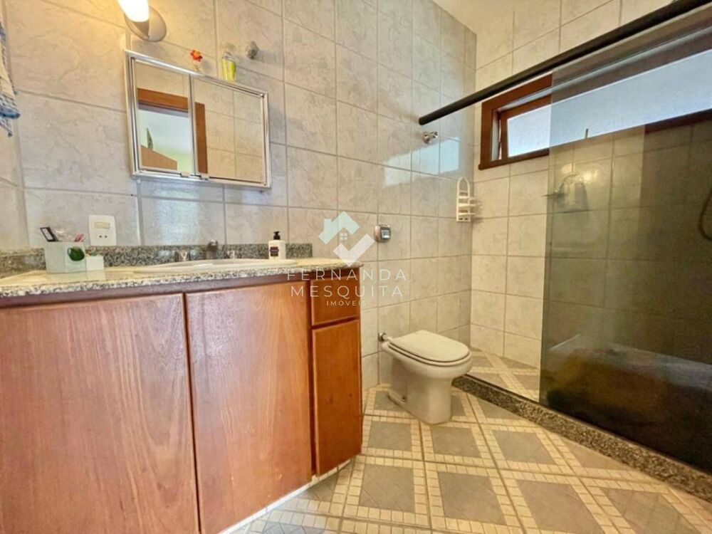 Casa de Condomínio à venda com 5 quartos, 345m² - Foto 2