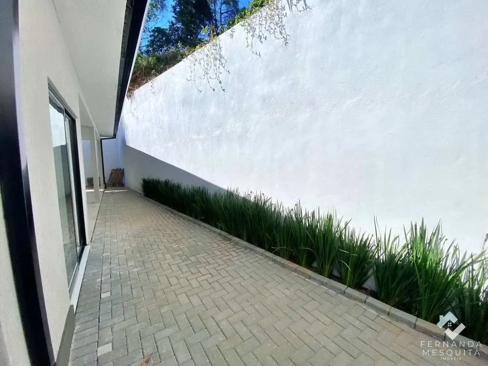 Casa, 4 quartos, 204 m² - Foto 8