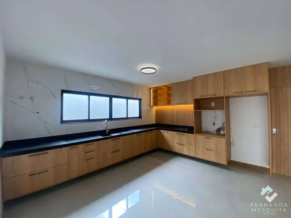 Casa, 4 quartos, 204 m² - Foto 32