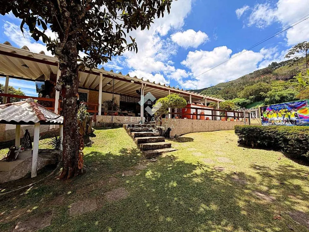 Sítio, 14 quartos, 400 m² - Foto 1