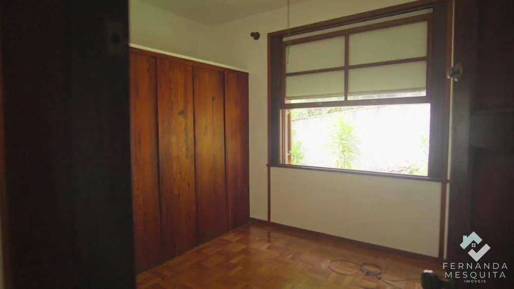 Casa, 5 quartos, 240 m² - Foto 10