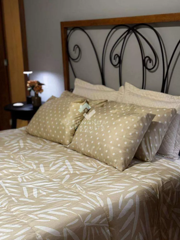 Casa, 4 quartos, 270 m² - Foto 43