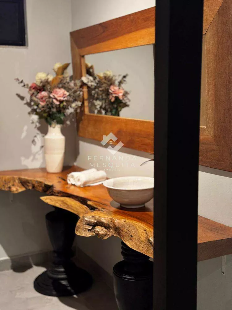 Casa, 4 quartos, 270 m² - Foto 8