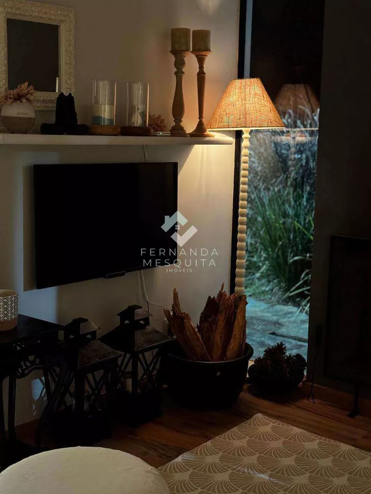 Casa, 4 quartos, 270 m² - Foto 22