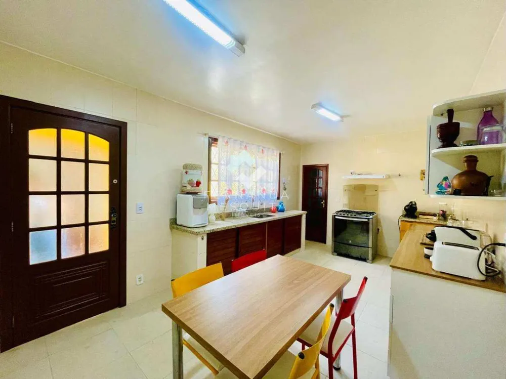 Casa, 7 quartos, 750 m² - Foto 20