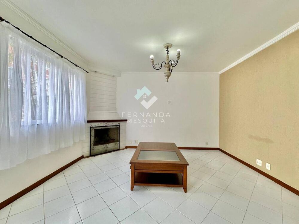 Casa de Condomínio à venda com 3 quartos, 111m² - Foto 2