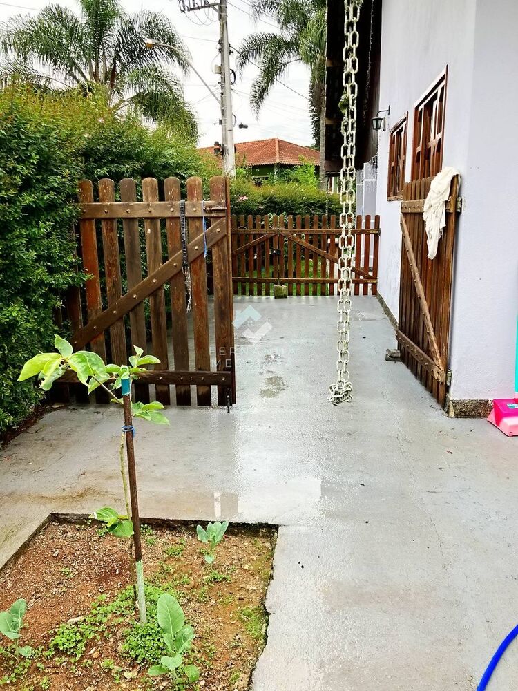 Casa de Condomínio à venda com 3 quartos, 133m² - Foto 1