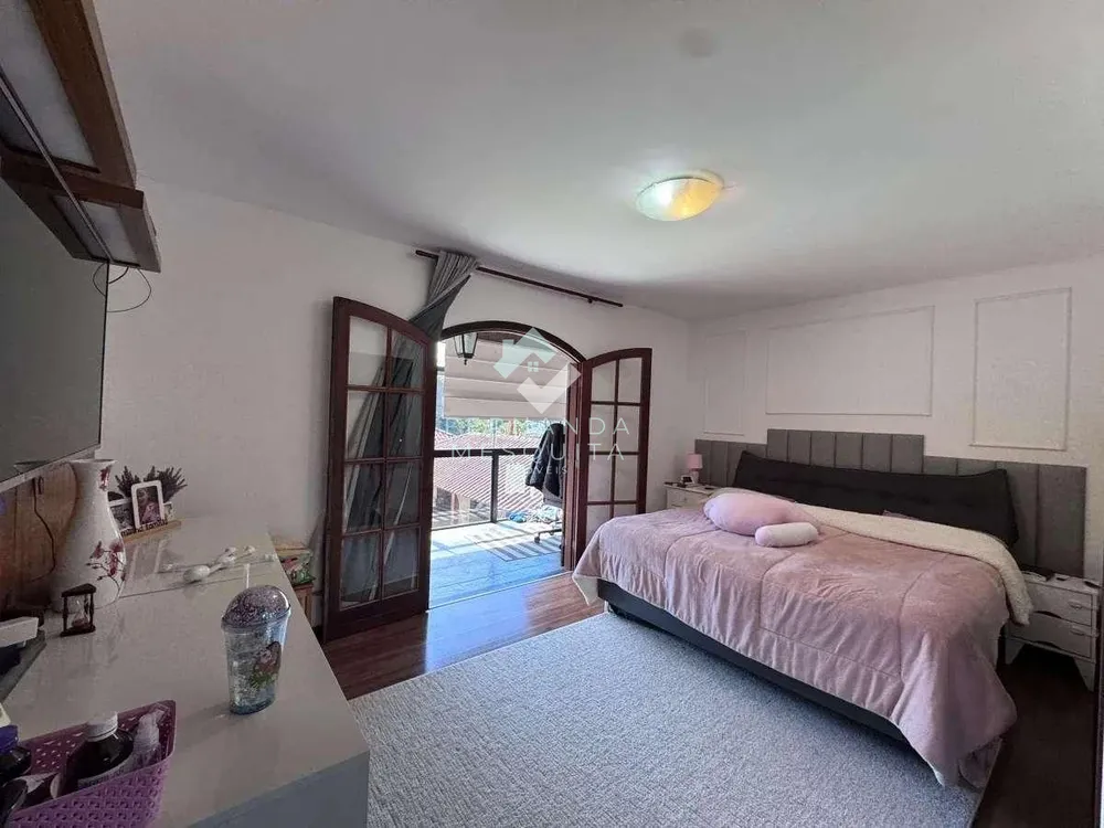 Casa, 3 quartos, 332 m² - Foto 53