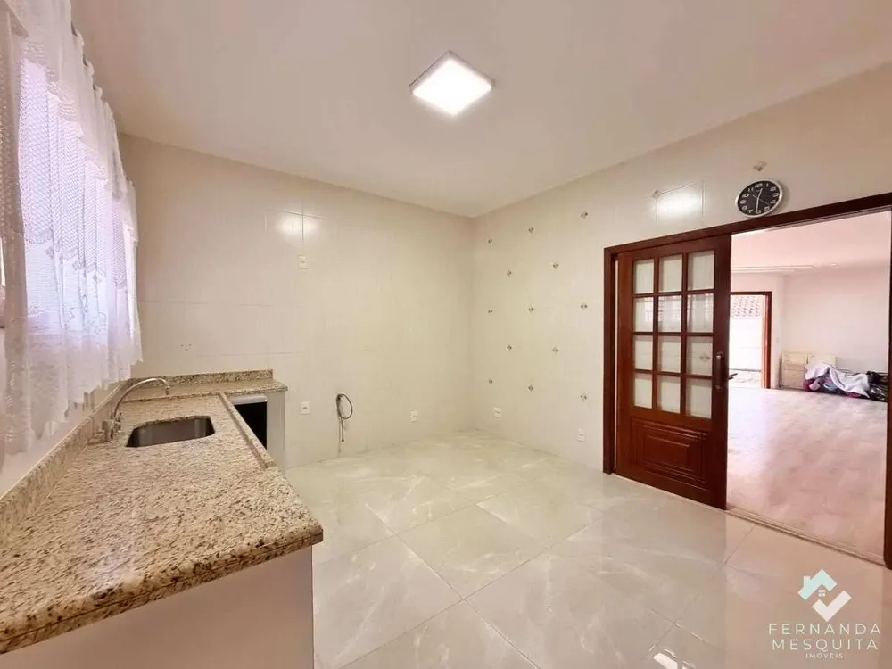 Casa, 4 quartos, 195 m² - Foto 22