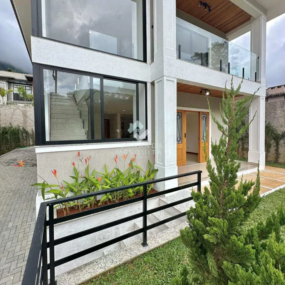 Casa, 3 quartos, 208 m² - Foto 2