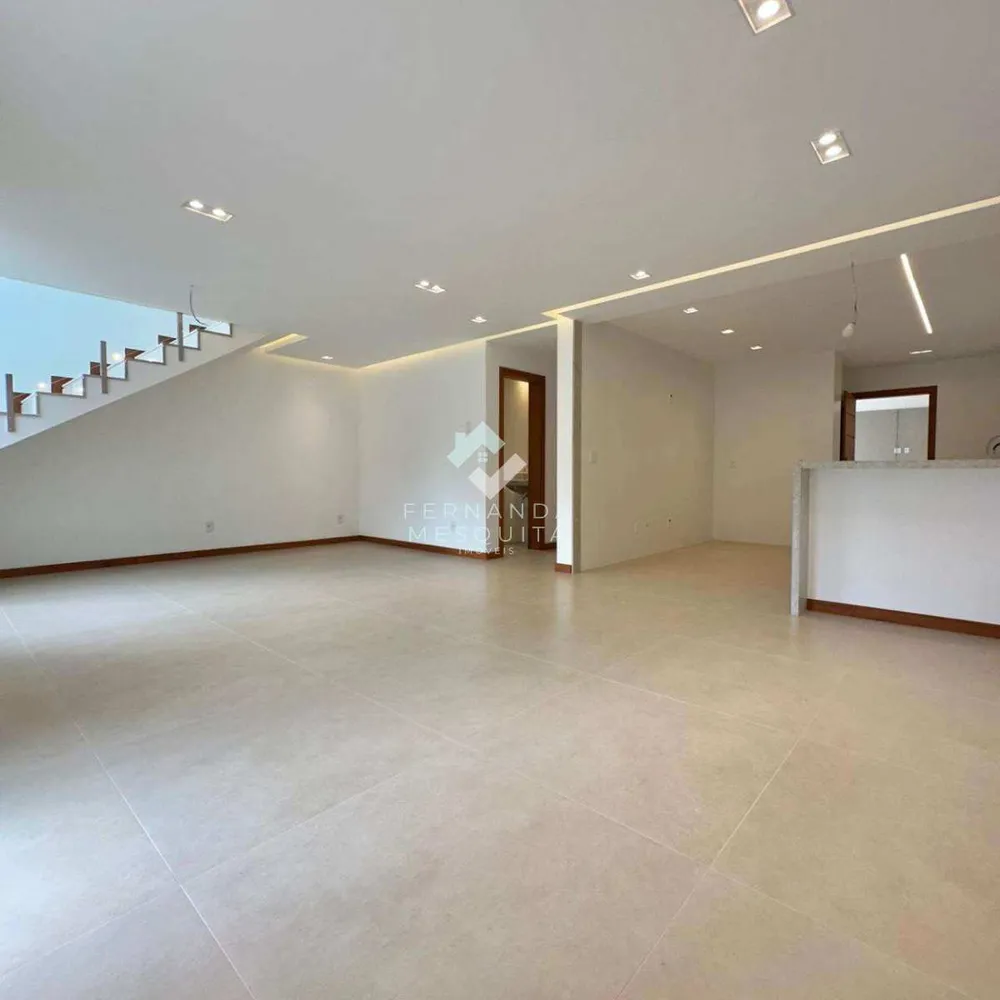 Casa, 3 quartos, 208 m² - Foto 3