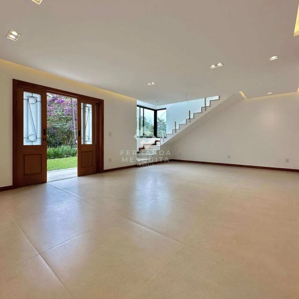 Casa, 3 quartos, 208 m² - Foto 4