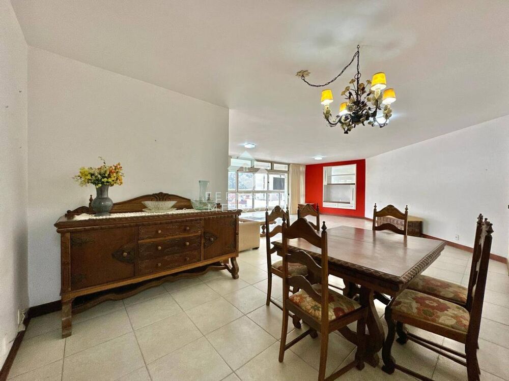 Apartamento à venda com 4 quartos, 177m² - Foto 2