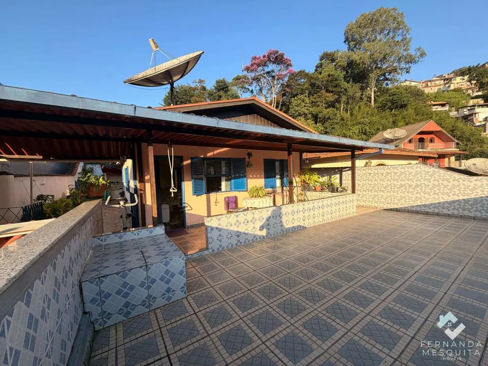 Casa, 3 quartos, 122 m² - Foto 1