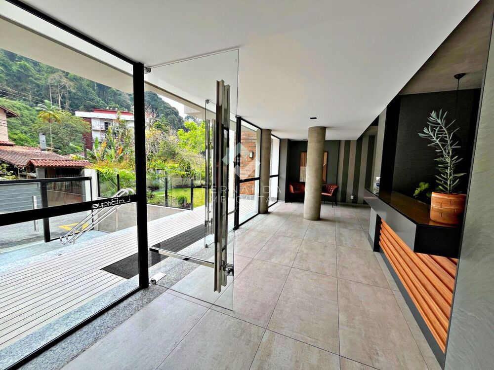 Apartamento à venda com 2 quartos, 76m² - Foto 3