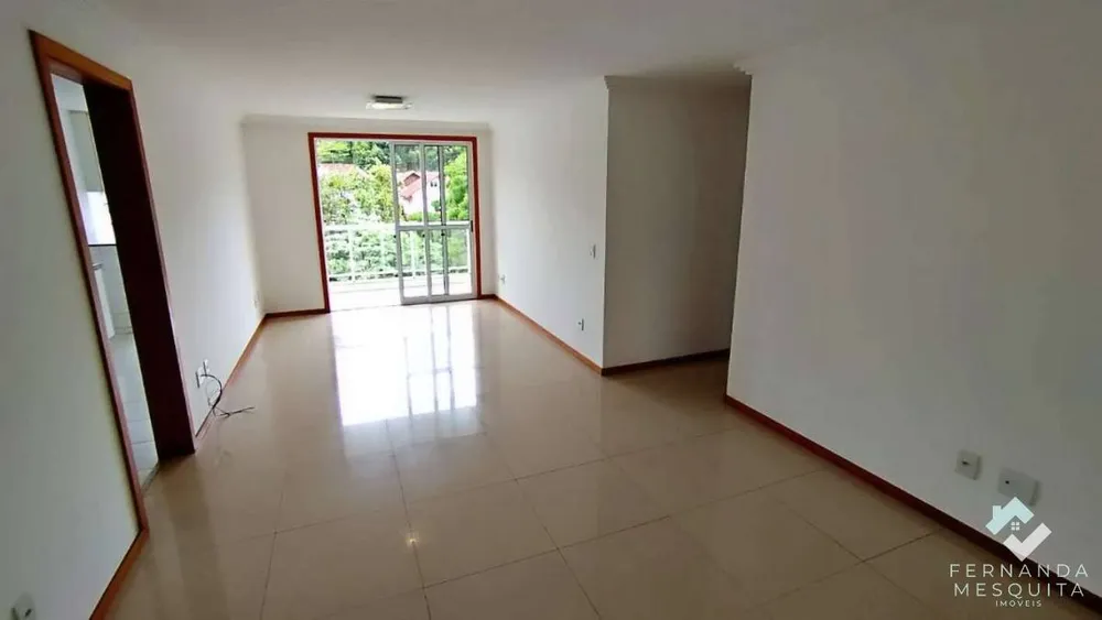 Apartamento, 3 quartos, 100 m² - Foto 1