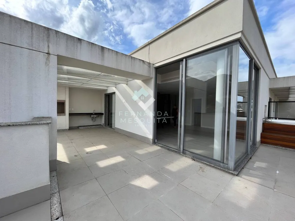 Cobertura, 3 quartos, 207 m² - Foto 1