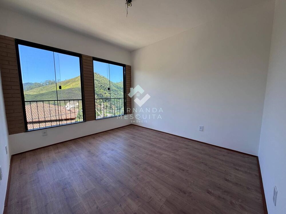Casa de Condomínio à venda com 4 quartos, 127m² - Foto 4