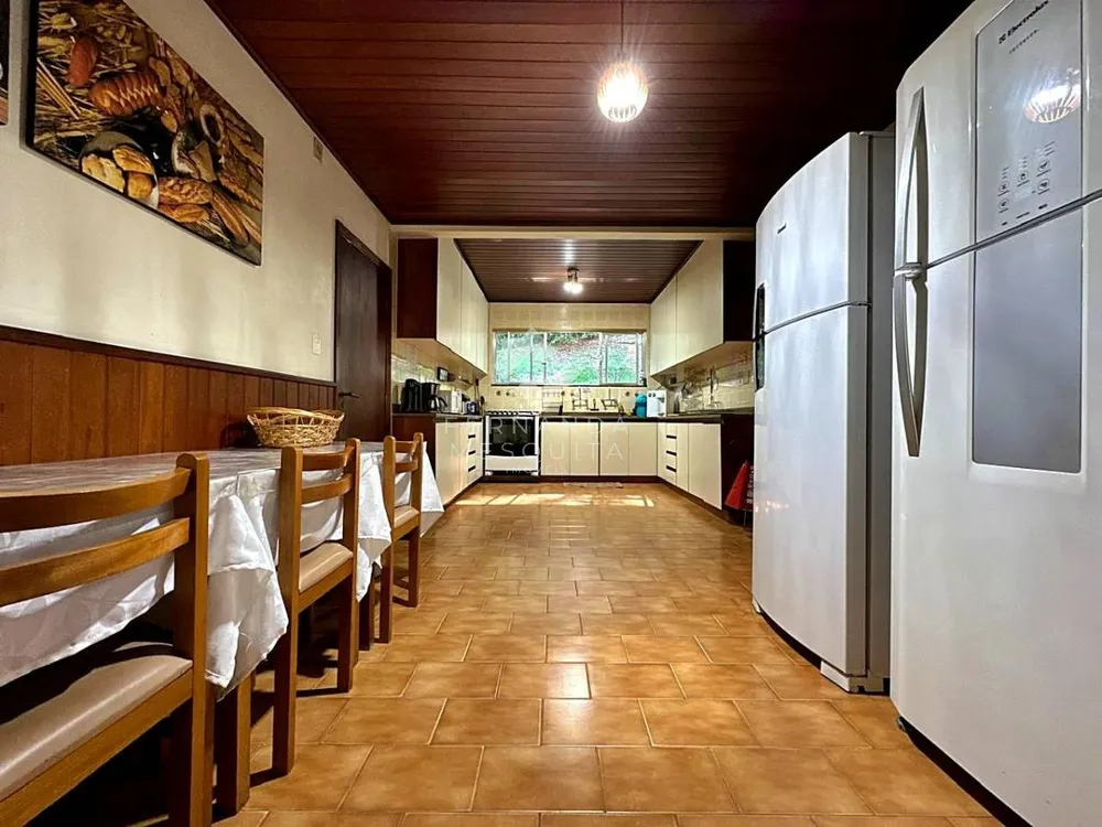 Casa, 10 quartos, 379 m² - Foto 8