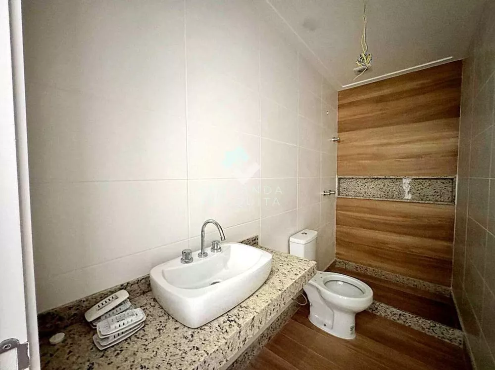Cobertura, 3 quartos, 205 m² - Foto 6