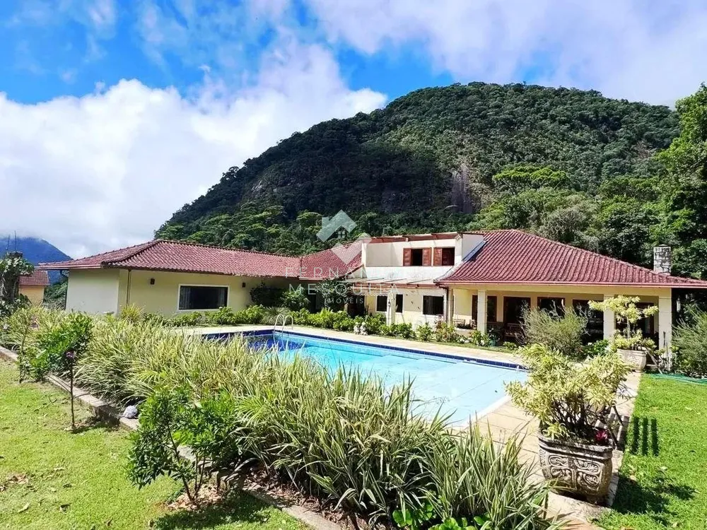 Casa, 8 quartos, 839 m² - Foto 1
