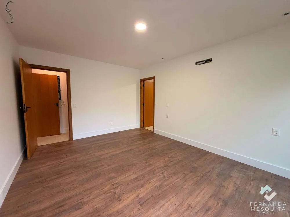 Casa, 4 quartos, 1260 m² - Foto 28