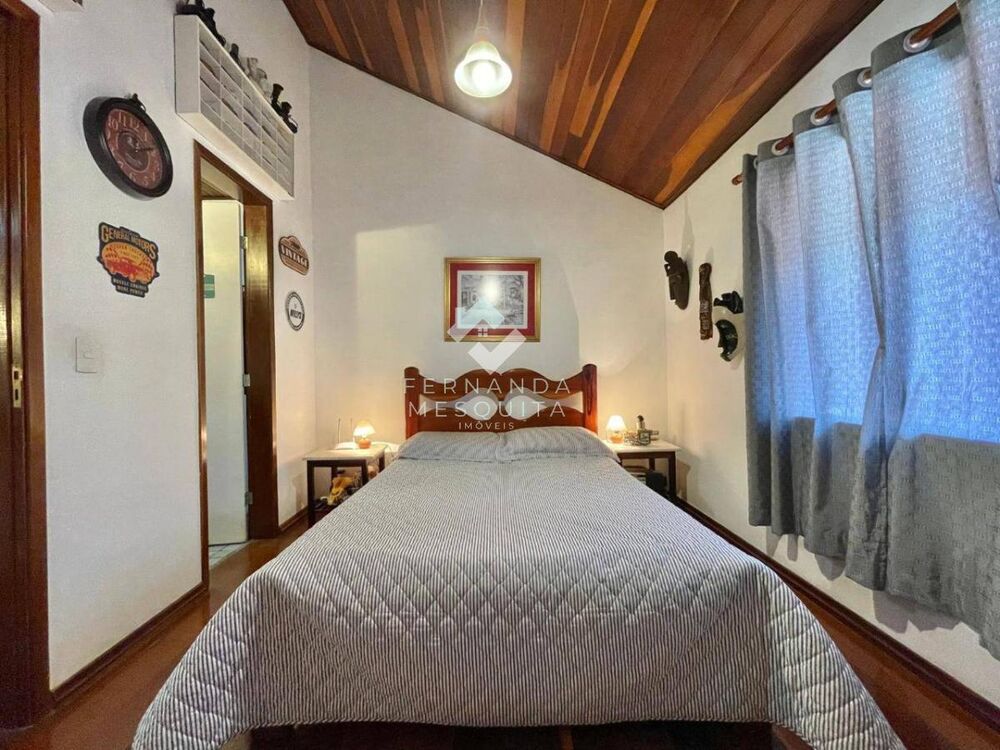 Apartamento à venda com 2 quartos, 65m² - Foto 2