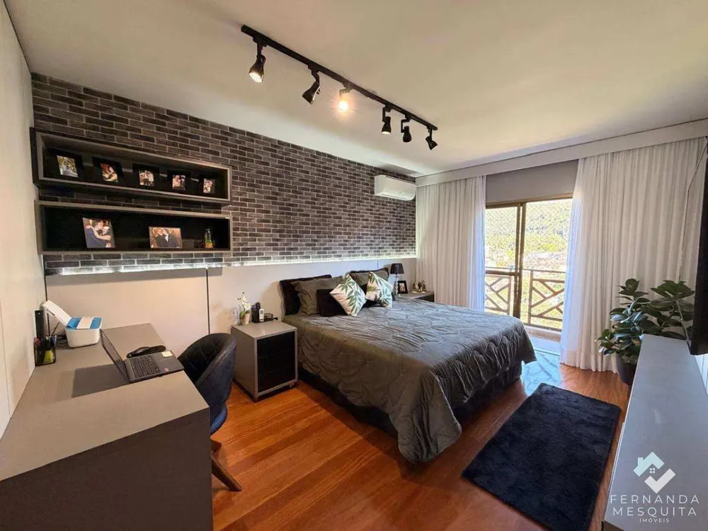 Cobertura, 3 quartos, 144 m² - Foto 4
