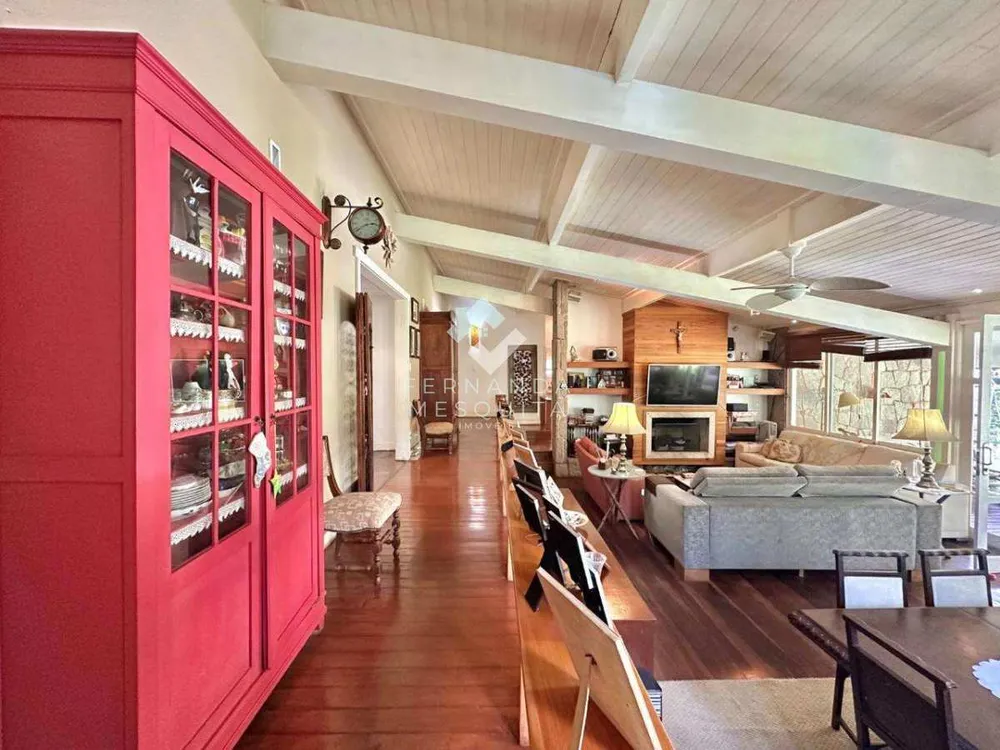 Casa, 5 quartos, 269 m² - Foto 9