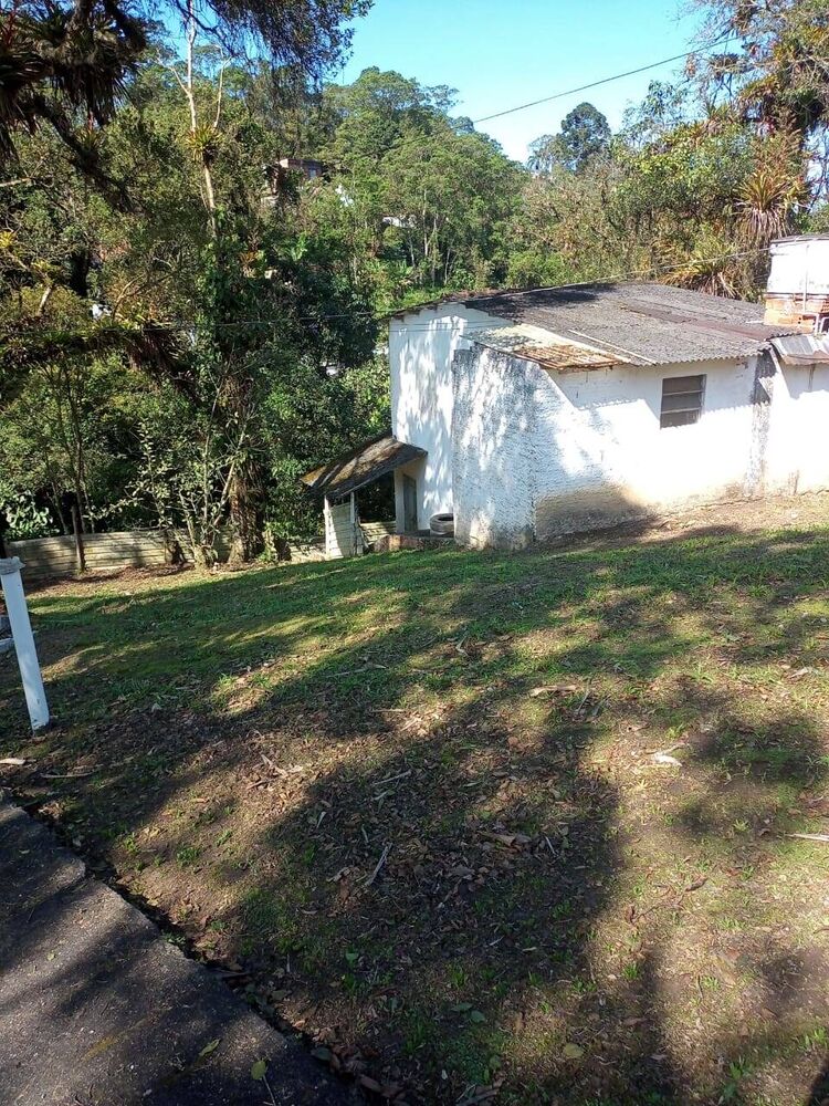 Chácara, 3 quartos, 1800 m² - Foto 1