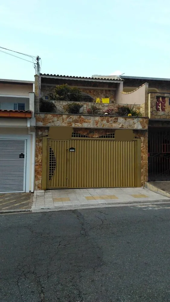 Sobrado, 3 quartos, 196 m² - Foto 1