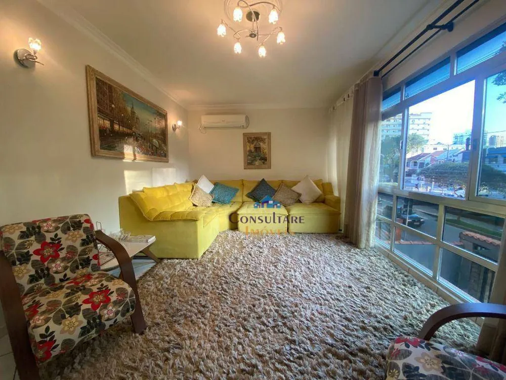 Apartamento, 3 quartos, 130 m² - Foto 3