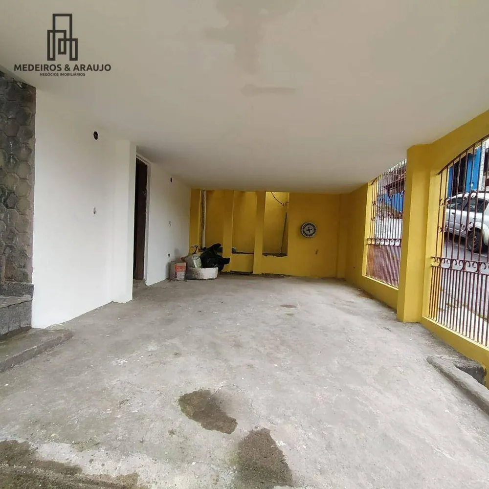Casa, 4 quartos, 210 m² - Foto 10