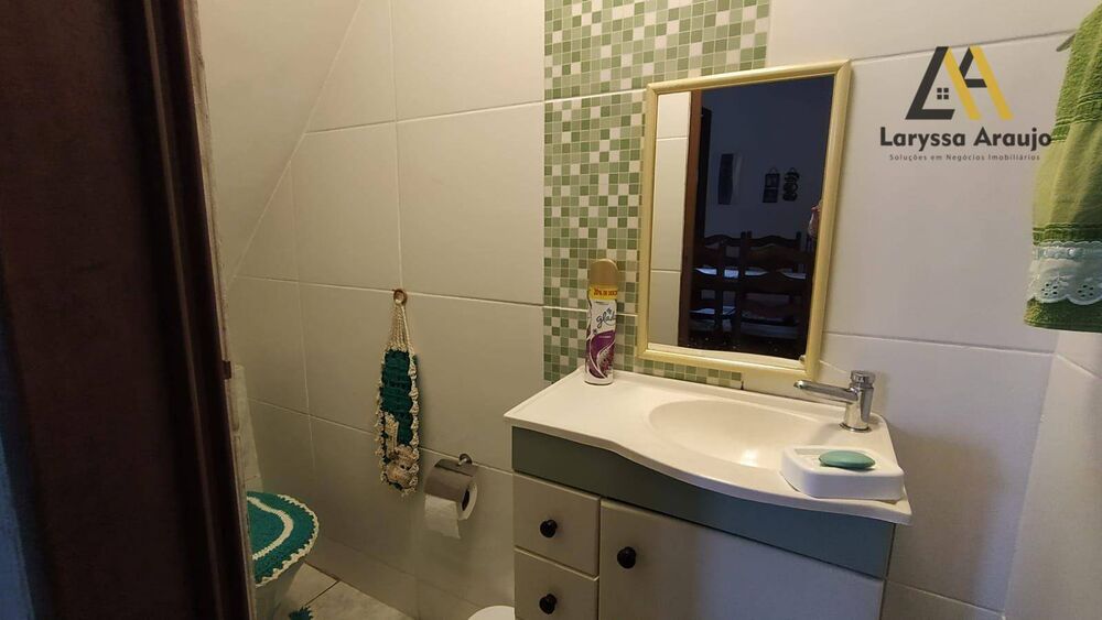 Casa à venda com 3 quartos, 218m² - Foto 8