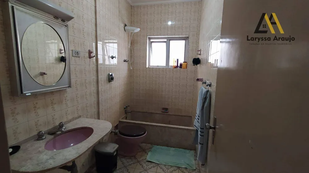 Casa, 5 quartos, 250 m² - Foto 18