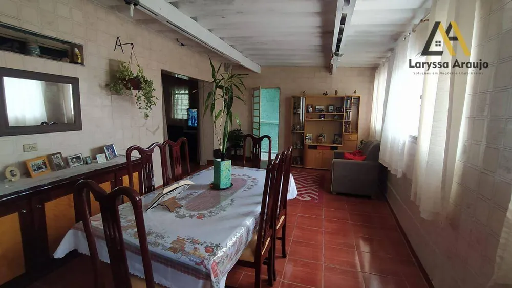 Casa, 5 quartos, 250 m² - Foto 19