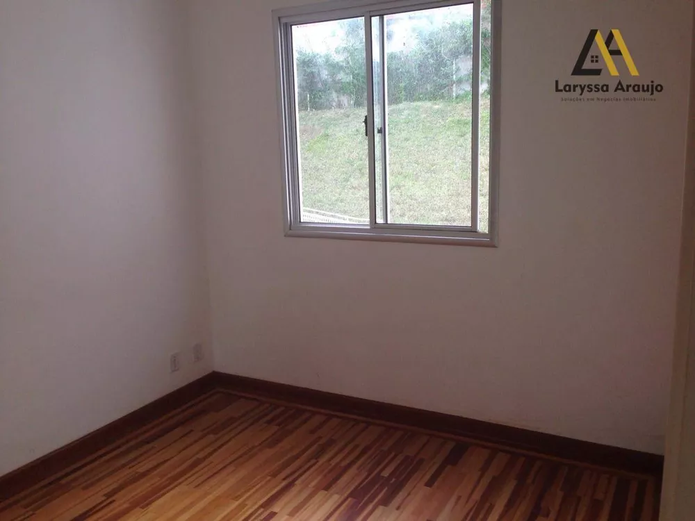 Apartamento à venda com 3 quartos, 64m² - Foto 2