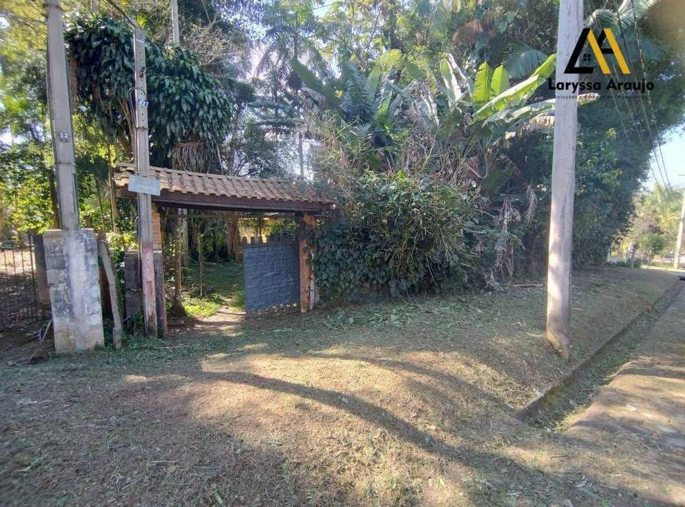 Chácara, 2 quartos, 1112 m² - Foto 1